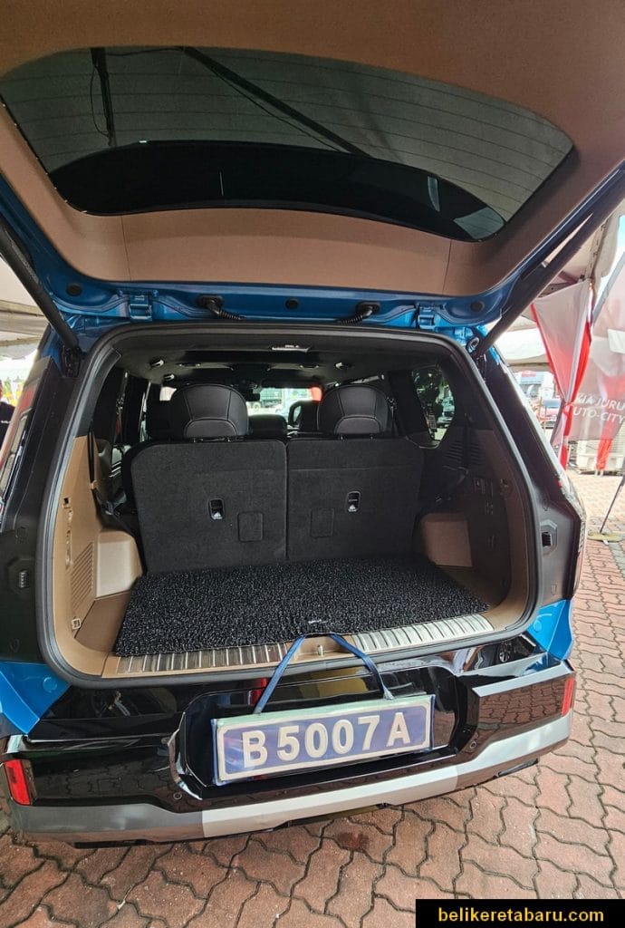 Pandangan Boot Space Kereta KIA EV9