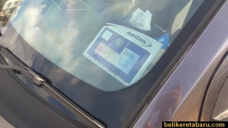 Cara lekat roadtax yang betul dan mudah ditanggal