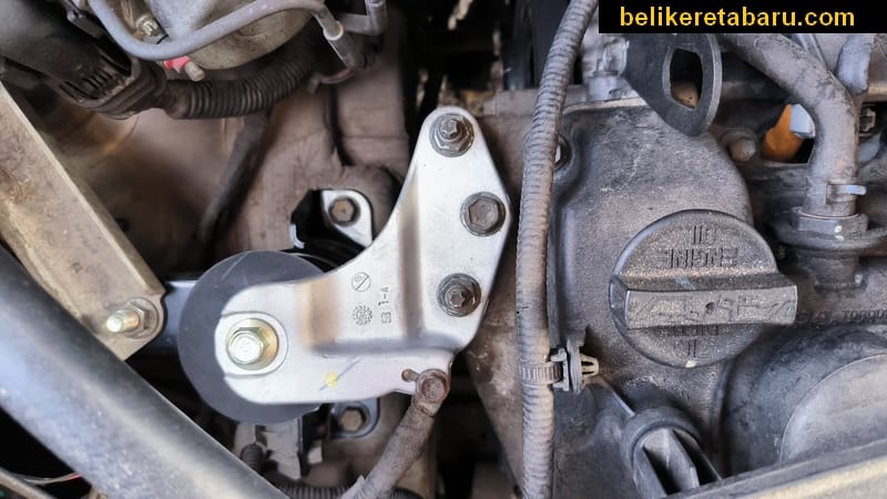 Tukar dan ganti enjin mounting kereta Proton Ertiga yang baru